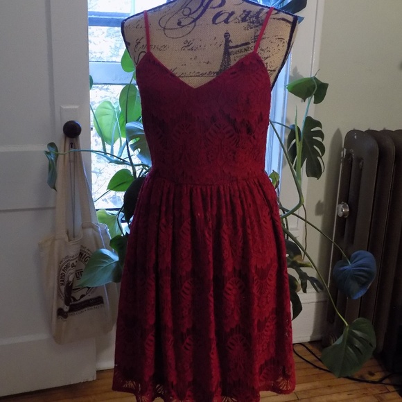 YA Los Angeles red dress - Picture 1 of 3